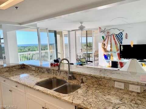 6585 NICHOLAS BLVD, NAPLES, FL 34108