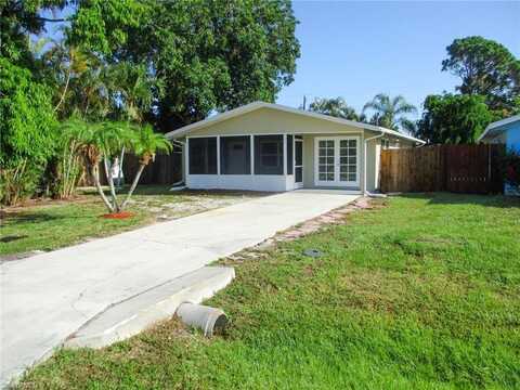 563 103rd, NAPLES, FL 34108