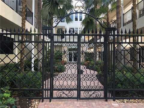 1400 Gulf Shore, NAPLES, FL 34102