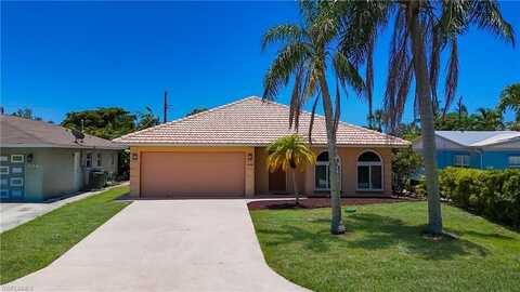 580 103rd, NAPLES, FL 34108