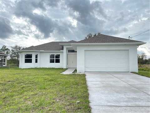 856 William Denver, LEHIGH ACRES, FL 33974