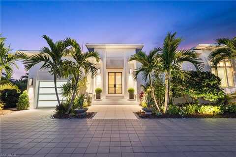 4220 Crayton, NAPLES, FL 34103