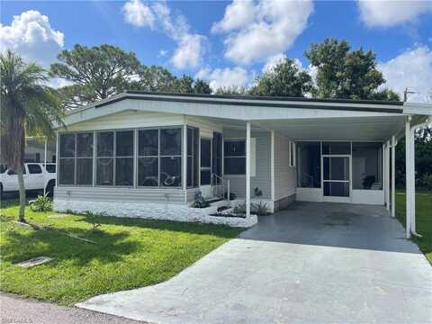 2711 Breezewood, NORTH FORT MYERS, FL 33917