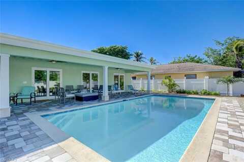 517 110th, NAPLES, FL 34108