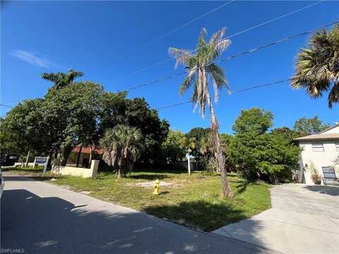 2960 Gordon, NAPLES, FL 34112