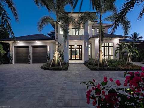 626 S Golf, NAPLES, FL 34102