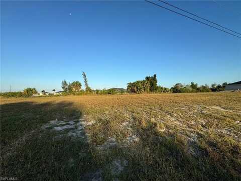 2115 NW 2nd, CAPE CORAL, FL 33993