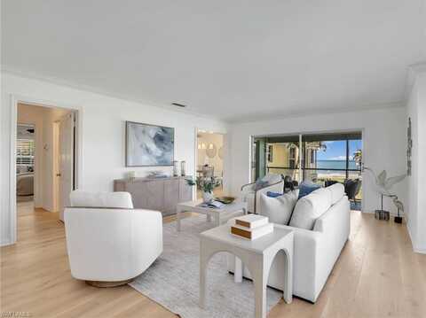 2601 Gulf Shore, NAPLES, FL 34103