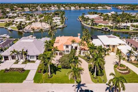 2450 Tarpon, NAPLES, FL 34102