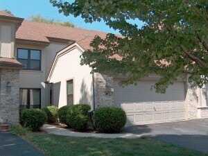 30 Ascot Circle, Schaumburg, IL 60194