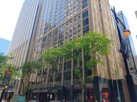 233 E ERIE Street, Chicago, IL 60611