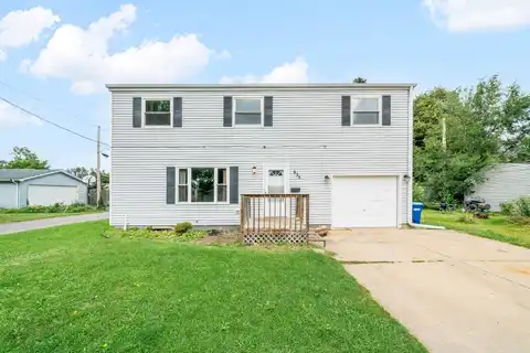 635 Charter Street, DeKalb, IL 60115