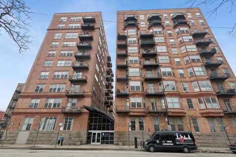 500 S Clinton Street, Chicago, IL 60607