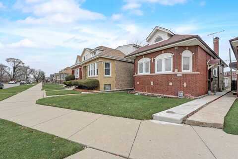 8833 S Winchester Avenue, Chicago, IL 60620