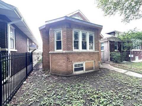 6341 N Campbell Avenue, Chicago, IL 60659