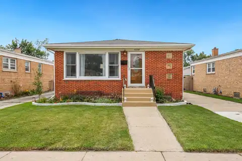 10236 McNerney Drive, Franklin Park, IL 60131