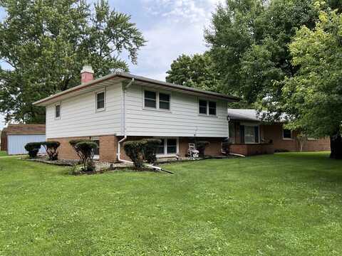 9 Dawn Avenue, Paxton, IL 60957