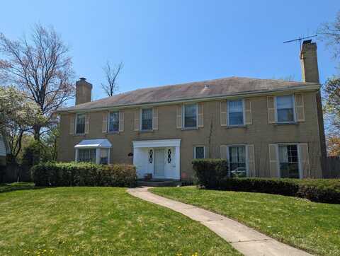 3031 Indianwood Road, Wilmette, IL 60091