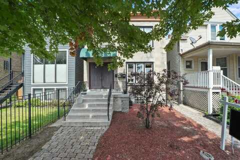 2232 W Foster Avenue, Chicago, IL 60625