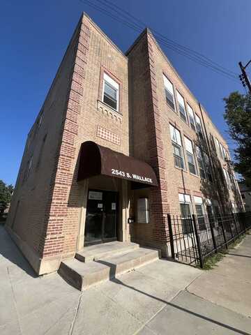 2543 S Wallace Street, Chicago, IL 60616