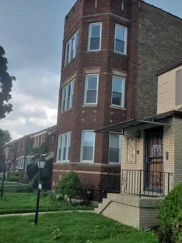 10140 S Rhodes Avenue, Chicago, IL 60628