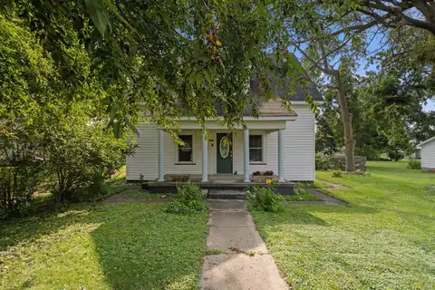 103 S John Street, Longview, IL 61852