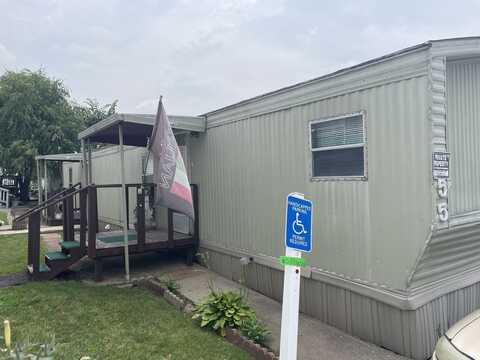 55 Pine Lane, Hodgkins, IL 60525