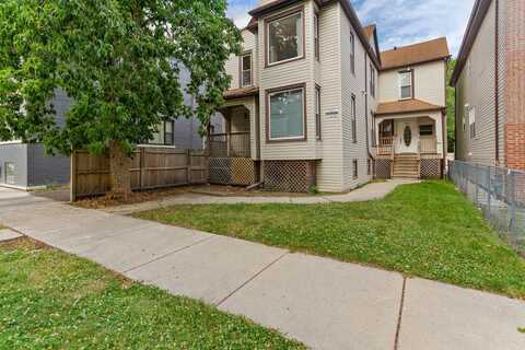 6915 S Kimbark Avenue, Chicago, IL 60637