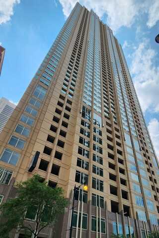 33 W Ontario Street, Chicago, IL 60654