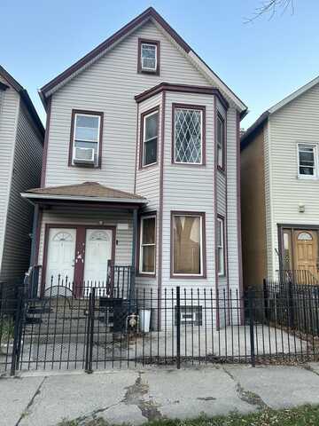 520 W 44th Place, Chicago, IL 60609