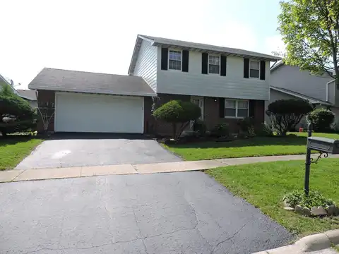 407 BEECHWOOD Drive, Westmont, IL 60559