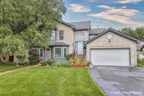 500 Kresswood Drive, McHenry, IL 60050