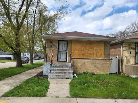 2058 W 70th Place, Chicago, IL 60636