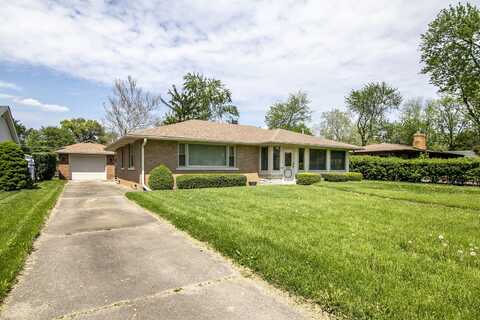 909 W Walnut Street, Kankakee, IL 60901