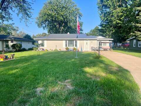 1803 19th Avenue, Sterling, IL 61081