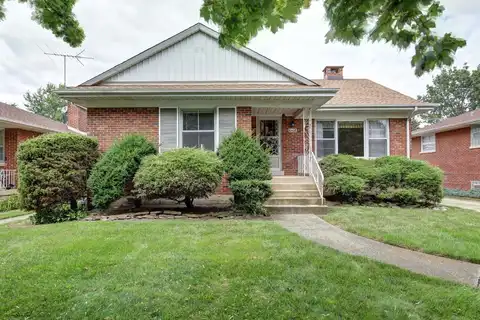 10608 Canterbury Street, Westchester, IL 60154