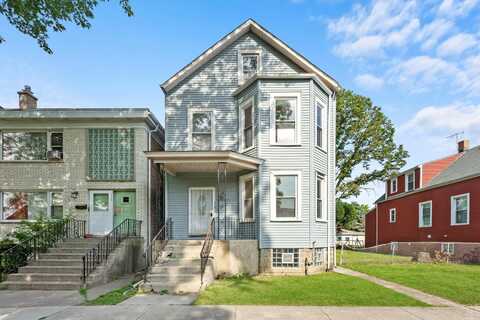 1337 Clinton Avenue, Berwyn, IL 60402