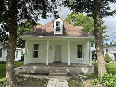 802 N Jackson Street, Streator, IL 61364