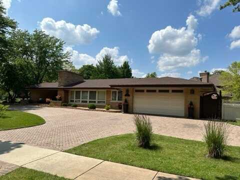 711 Greenview Road, Itasca, IL 60143