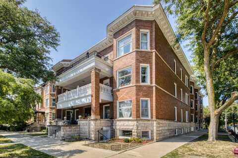 3034 W LOGAN Boulevard, Chicago, IL 60647