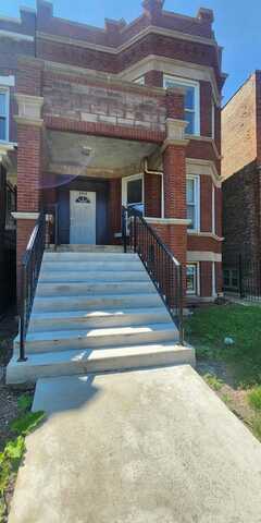 4519 W Washington Boulevard, Chicago, IL 60624