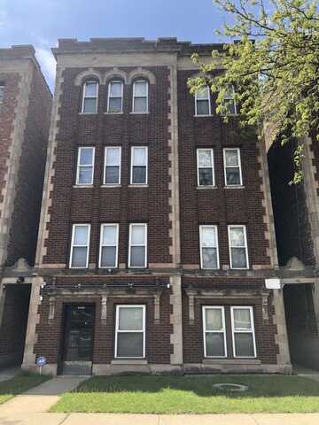 4428 S Homan Avenue, Chicago, IL 60632