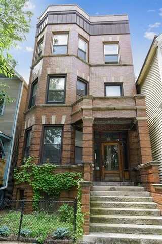 3256 N Lakewood Avenue, Chicago, IL 60657