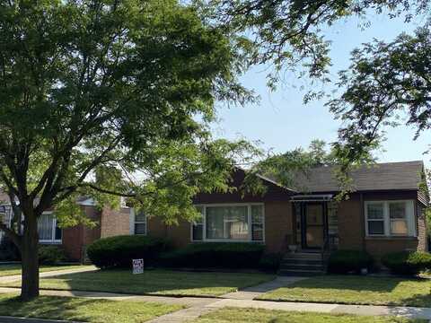 9318 S Lawndale Avenue, Evergreen Park, IL 60805