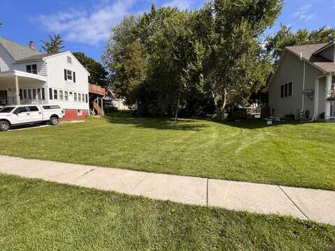 310 E Shannon Street, Elburn, IL 60119