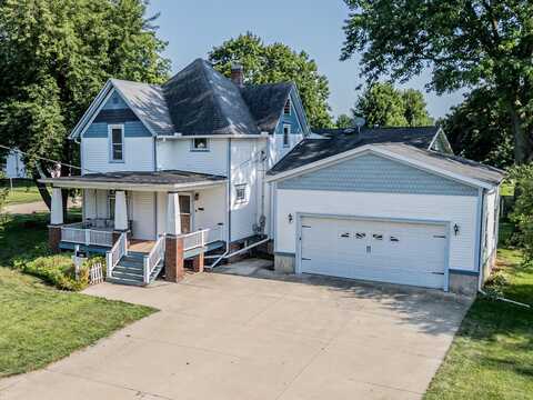 1006 W Central Avenue, Princeton, IL 61356