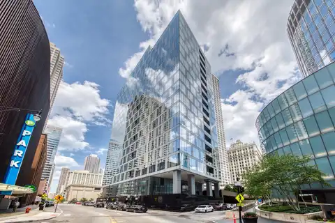 403 N Wabash Avenue, Chicago, IL 60611