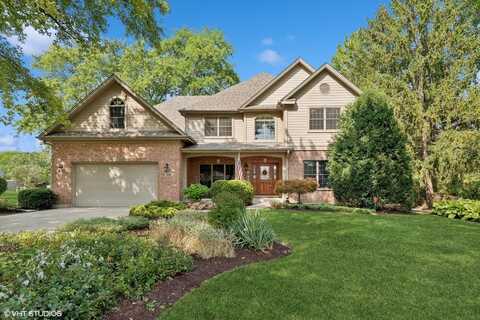 2000 N Fernandez Avenue, Arlington Heights, IL 60004