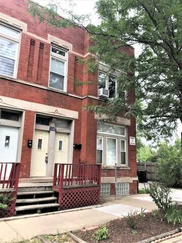 1047 S Oakley Boulevard, Chicago, IL 60612