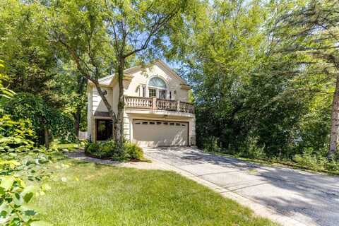 60 W Old Elm Road, Lake Forest, IL 60045